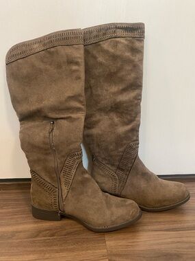 American Rag Knee-High Boots - Size 8.5
